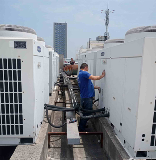 浉河中央空调制热和不制冷系统维修方法