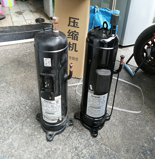 浉河中央空调压缩机的更换维修