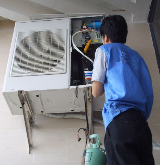 浉河空调开机无反应维修